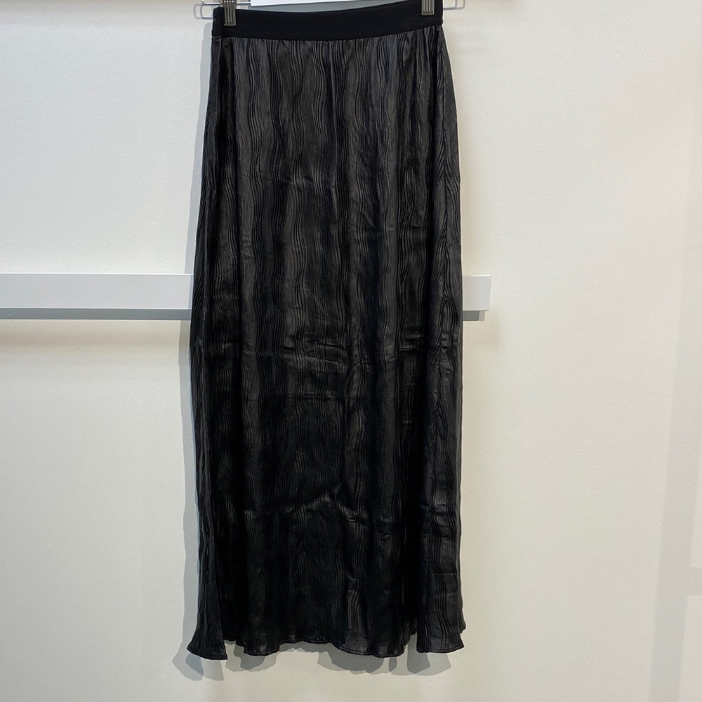 Chic Black Maxi Skirt